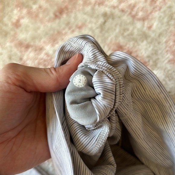 Lululemon Wunder Under Luxtreme leggings - Picture 3 of 7